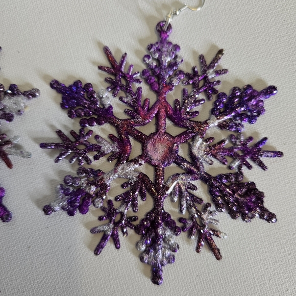 HANDCRAFTED Snowflake Pierced Earrings ARTISAN HANDMADE Holiday Jewelry 4 inches - Picture 6 of 17